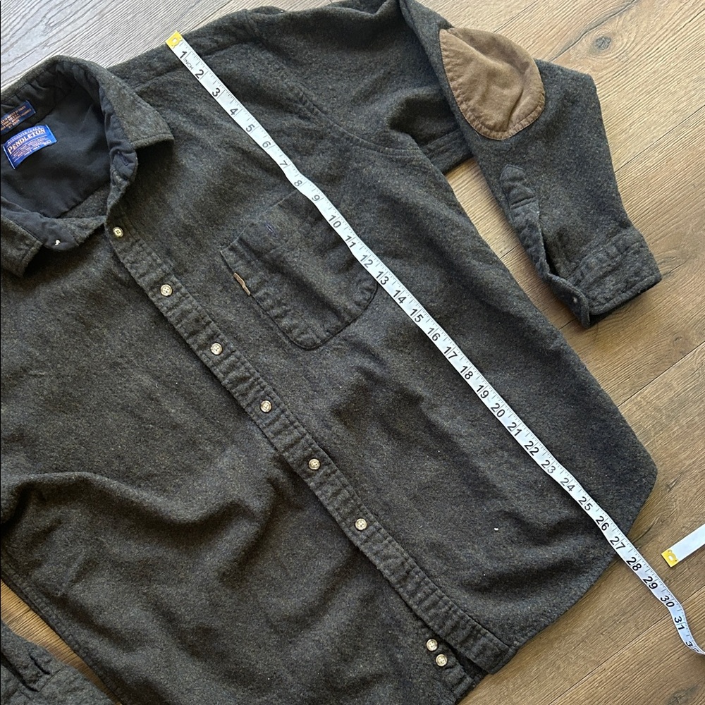 Pendleton Wool Charcoal Button-Down Shirt with Brown Elbow Patches !! XXL - Picture 2 of 4